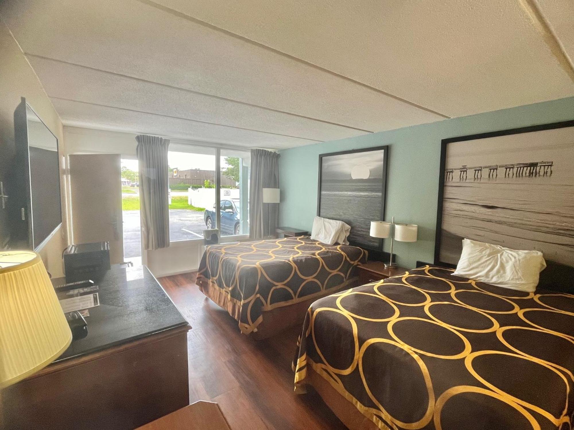 Super 8 by Wyndham Kingsland Hotel Bagian luar foto